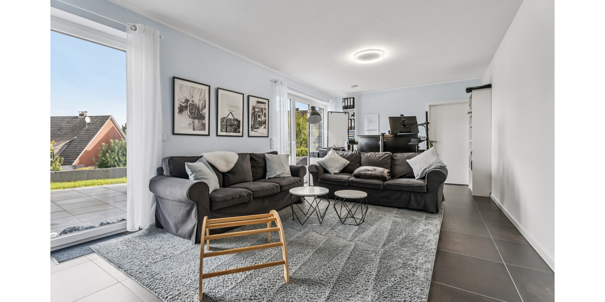 UG - Wohnzimmer 